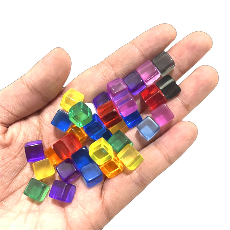 100pcs/set 8mm Clear Cube Dice - Board Game Illustration ulasan dan harga